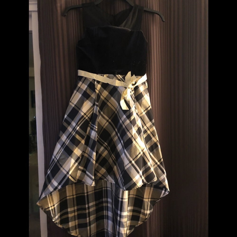 Girls Dress - size 8